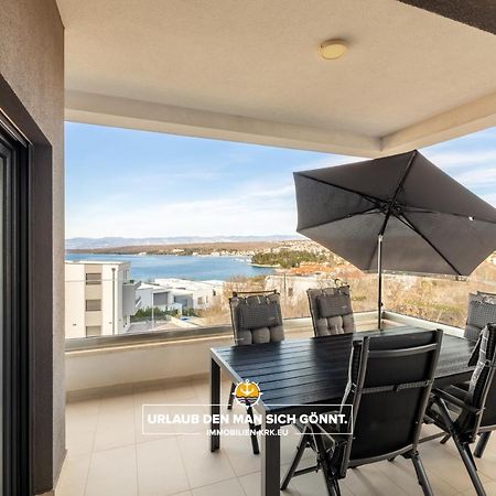 Penthouse Panorama Deluxe In Malinska Exterior foto